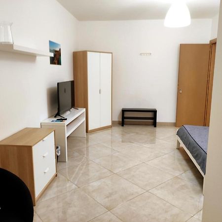 B&B Flavilla Санта Флавия Екстериор снимка