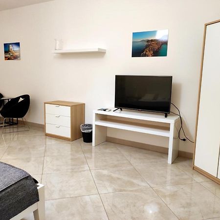 B&B Flavilla Санта Флавия Екстериор снимка